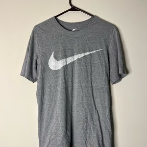 NIKE TEE SHIRT